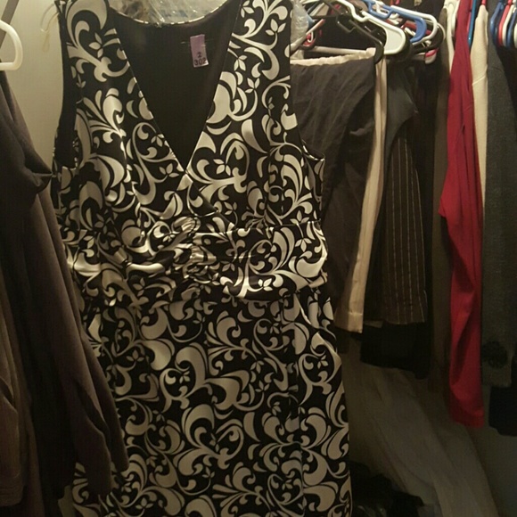 Black and white dress