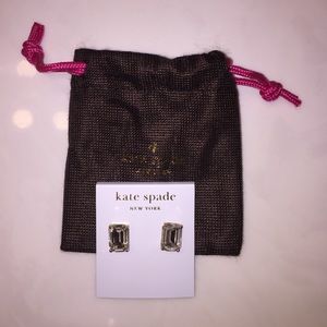 Never worn Kate spade earrings.