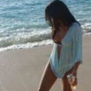 Meet your Posher, Dina