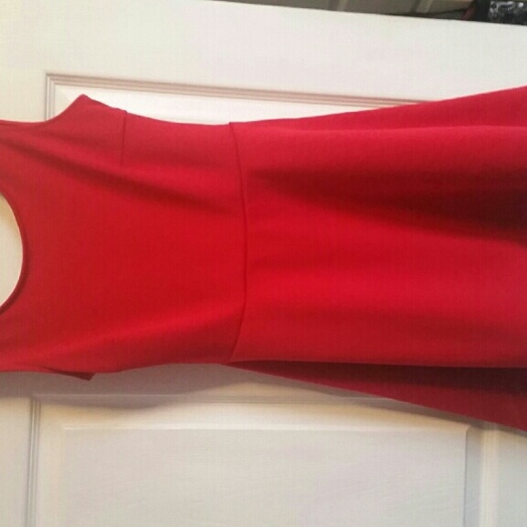 Dresses & Skirts - Red thigh high bow back dress