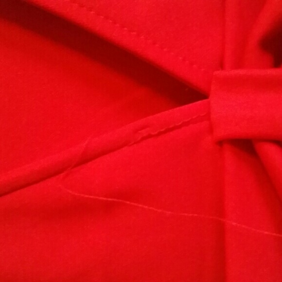 Red thigh high bow back dress - Picture 3 of 3