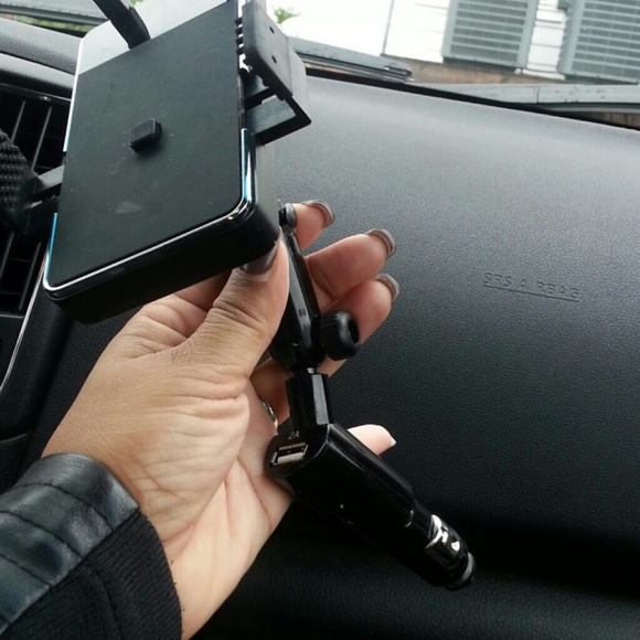 It fit any small & medium phones