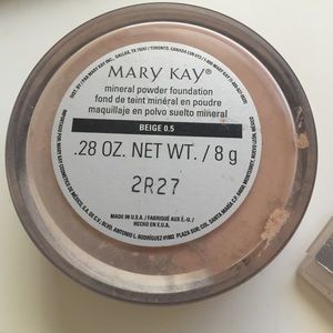 Mary Kay loose setting powder