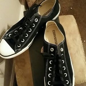 CONVERSE ALLSTARS...MEN OR WOMEN