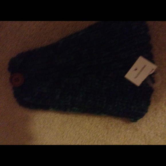 Outside head band to cover your ears