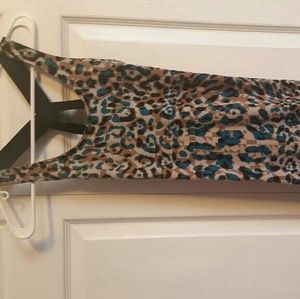 Forever 21 patterned dress ... semi open back