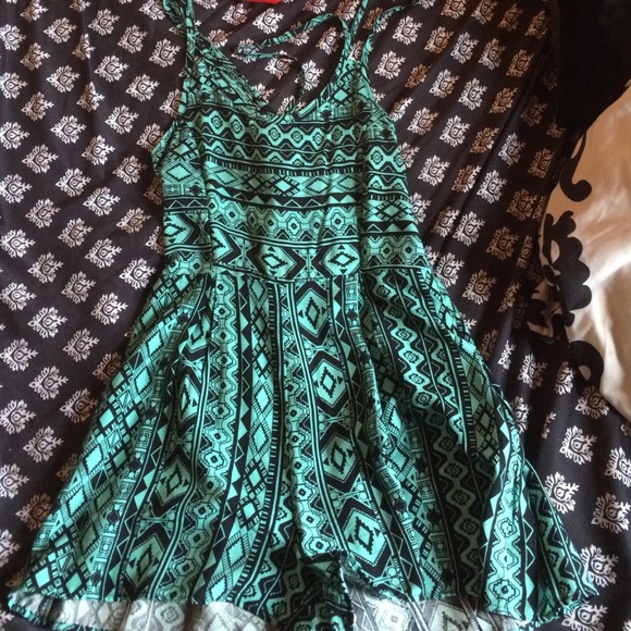 Cross back romper