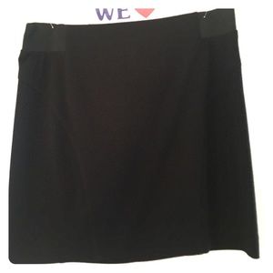 Like new Michael Kors black skirt sz 12