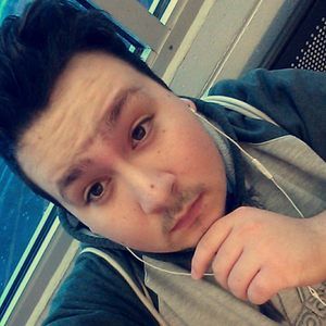 Meet your Posher, Devin