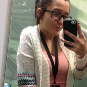 Meet your Posher, Sierra