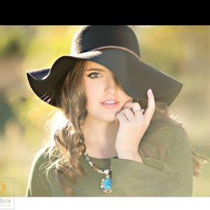 Meet your Posher, Kinsey