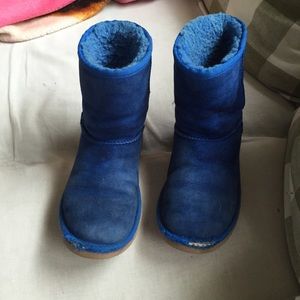 BLUE SHORT UGGS *real
