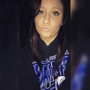 Meet your Posher, Holly