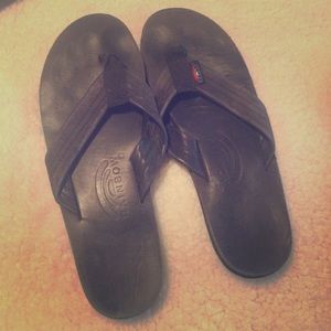 Black rainbow sandals