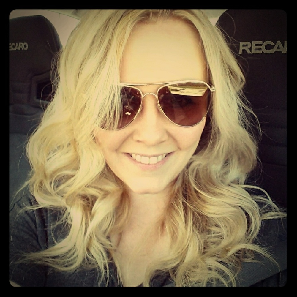 Meet your Posher, Christy