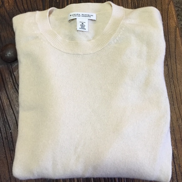 NWOT Banana Republic 100% cashmere sweater MP