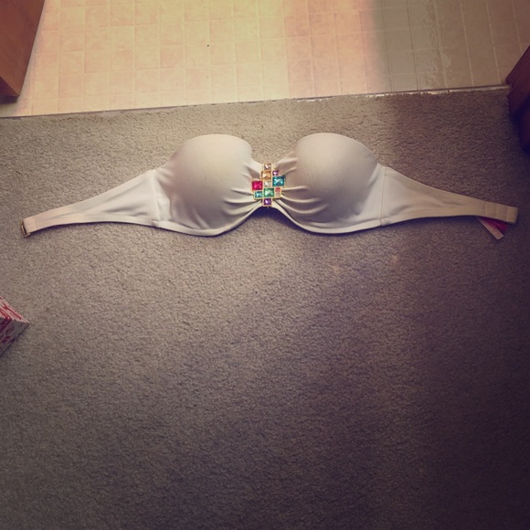 Bikini top