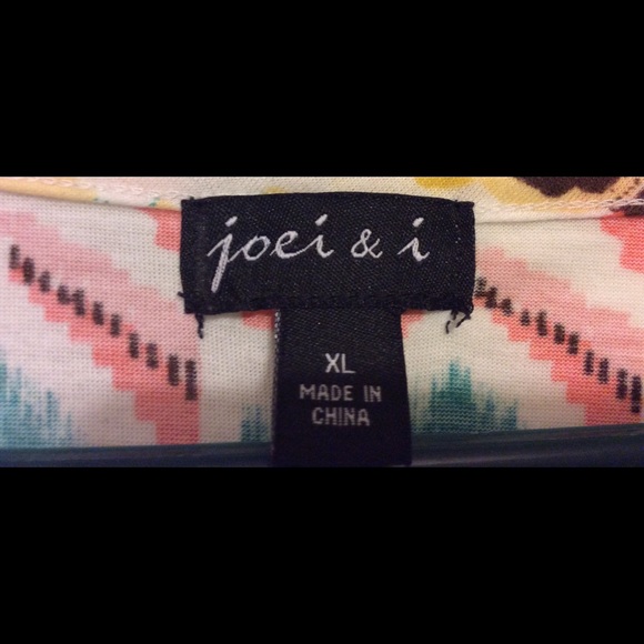 Multi color tribal print top - Picture 3 of 3