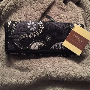 Donna Sharp Wallet