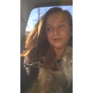 Meet your Posher, Larkin