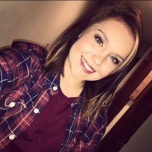 Meet your Posher, Breanna