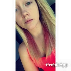 Meet your Posher, Emily lynn
