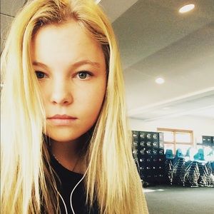 Meet your Posher, Virginia lee