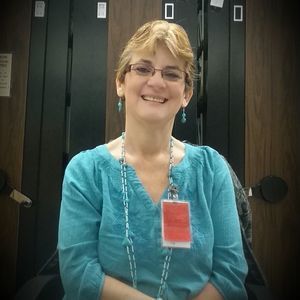 Meet your Posher, Lucinda