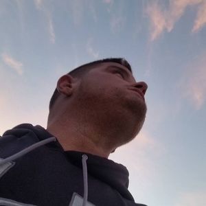 Meet your Posher, Nickolis