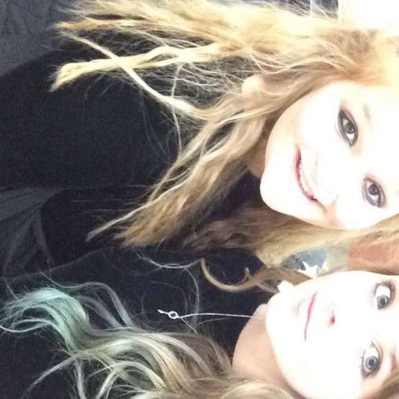 Meet your Posher, Holly