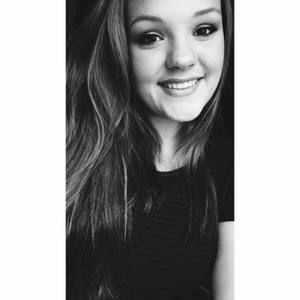 Meet your Posher, Mackenzie