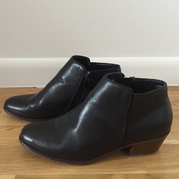 Black Ankle Booties by Crown Vintage