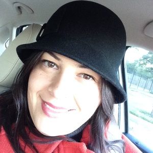 Meet your Posher, Carina