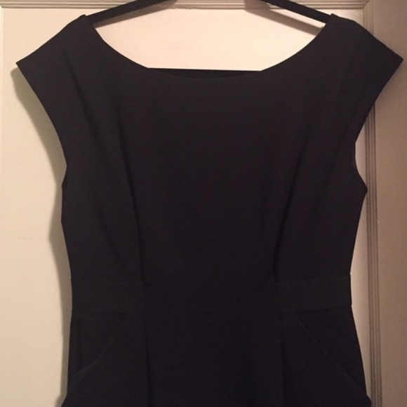 Shoshana Black Sheath Dress w/ pockets - Picture 3 of 4
