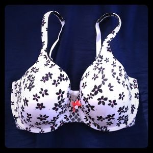 Victoria's Secret Lined Perfect Coverage Bra