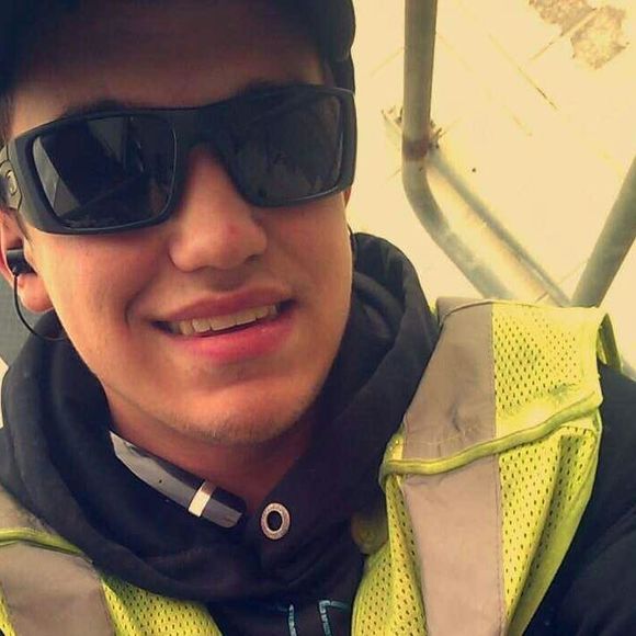 Meet your Posher, Steven - Picture 1 of 1