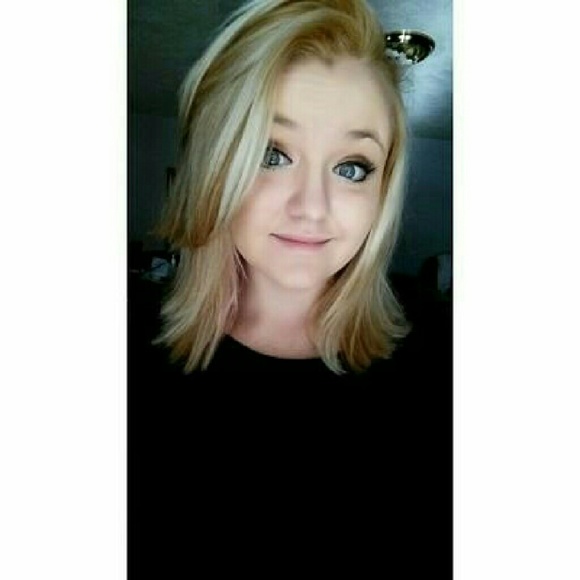 Meet your Posher, Jenna