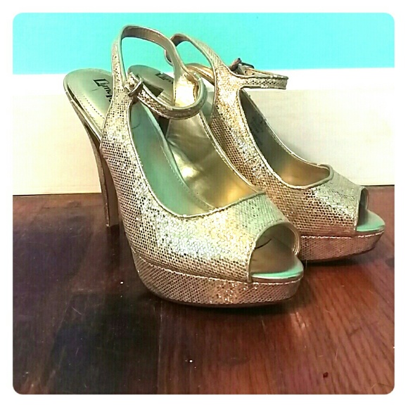 Dress heels