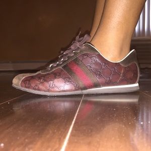 AUTHENTIC Gucci Sneakers