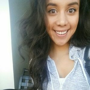 Meet your Posher, Breanna