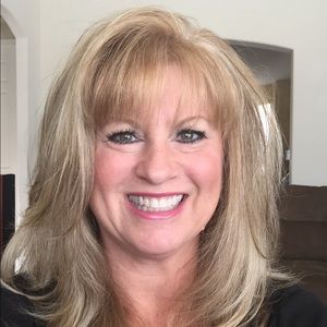 Meet your Posher, Jodi