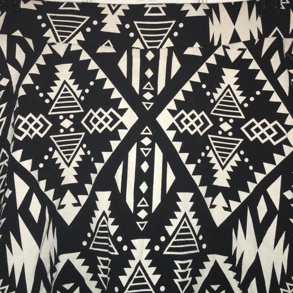 Victoria's Secret Skater Flare Skirt - Picture 3 of 3