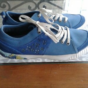 Merrell blue heaven tennis shoes