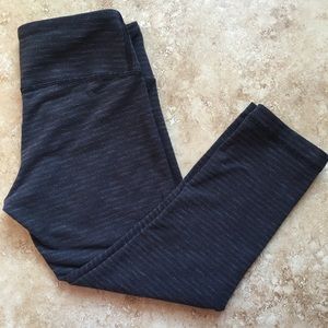Lululemon Black Pique Wunder Under Crop