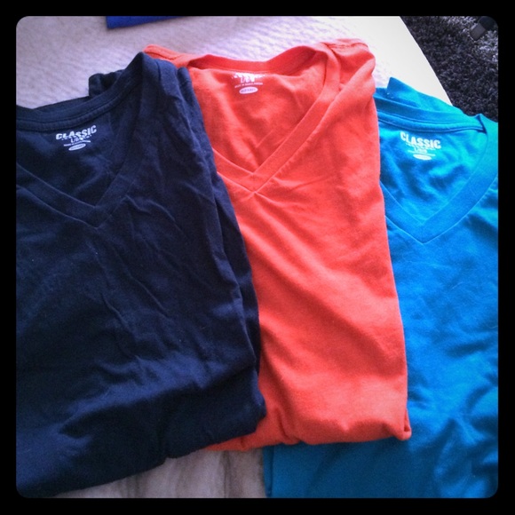 Old Navy Men's V-necks