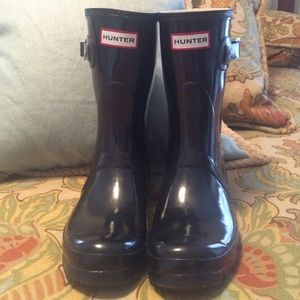 Hunter Boots Sz 38 EU/ 7 US - short, gently used