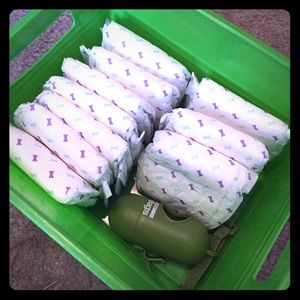 XS dog diapers (10) and bag holder