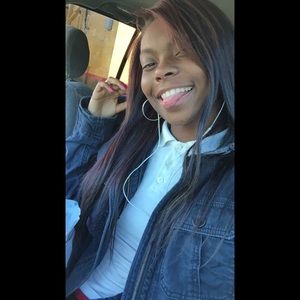 Meet your Posher, Joy