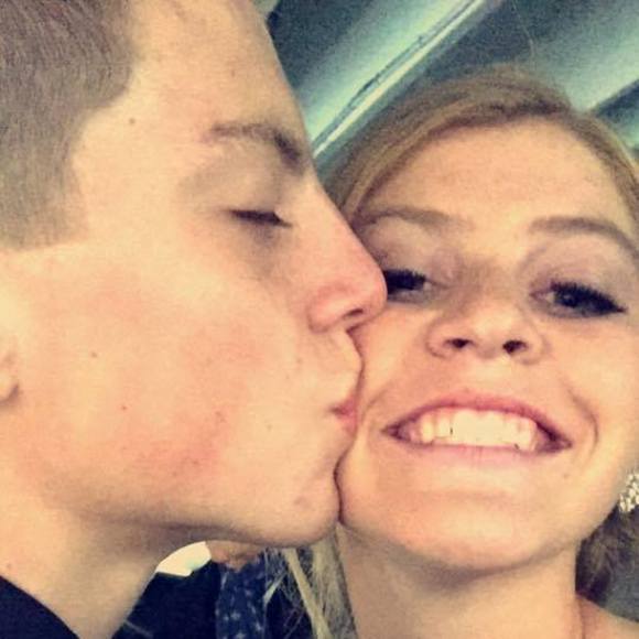 Meet your Posher, Kasey - Picture 1 of 1