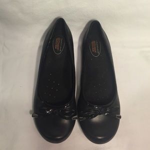 Leather Flats with bow